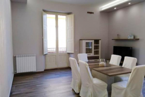 Charming House in Riposto with On-Site Parking